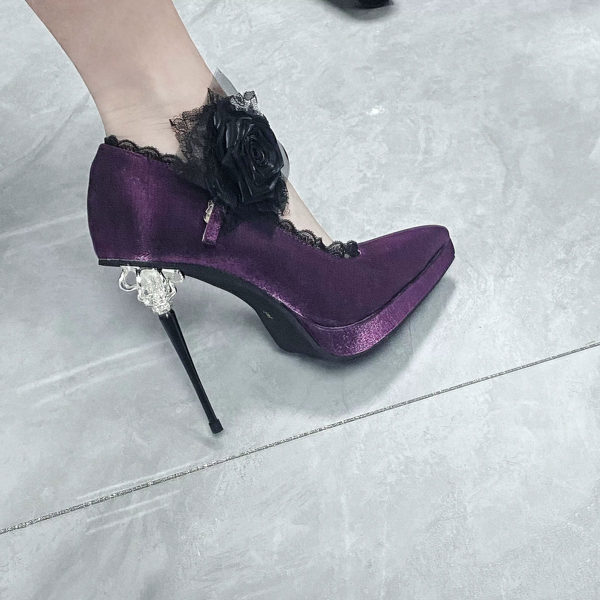 [In Stock] Rhodes Dinner 11CM Heel Height Original Platform Pointed Toe Gothic Rose High Heels
