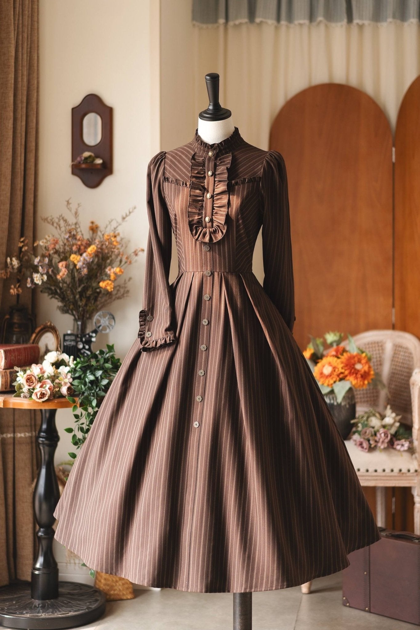 Forest Castle Vintage Brown Dress 1277 - LolitaEraBrownSForest Castle Vintage Brown Dress 1277