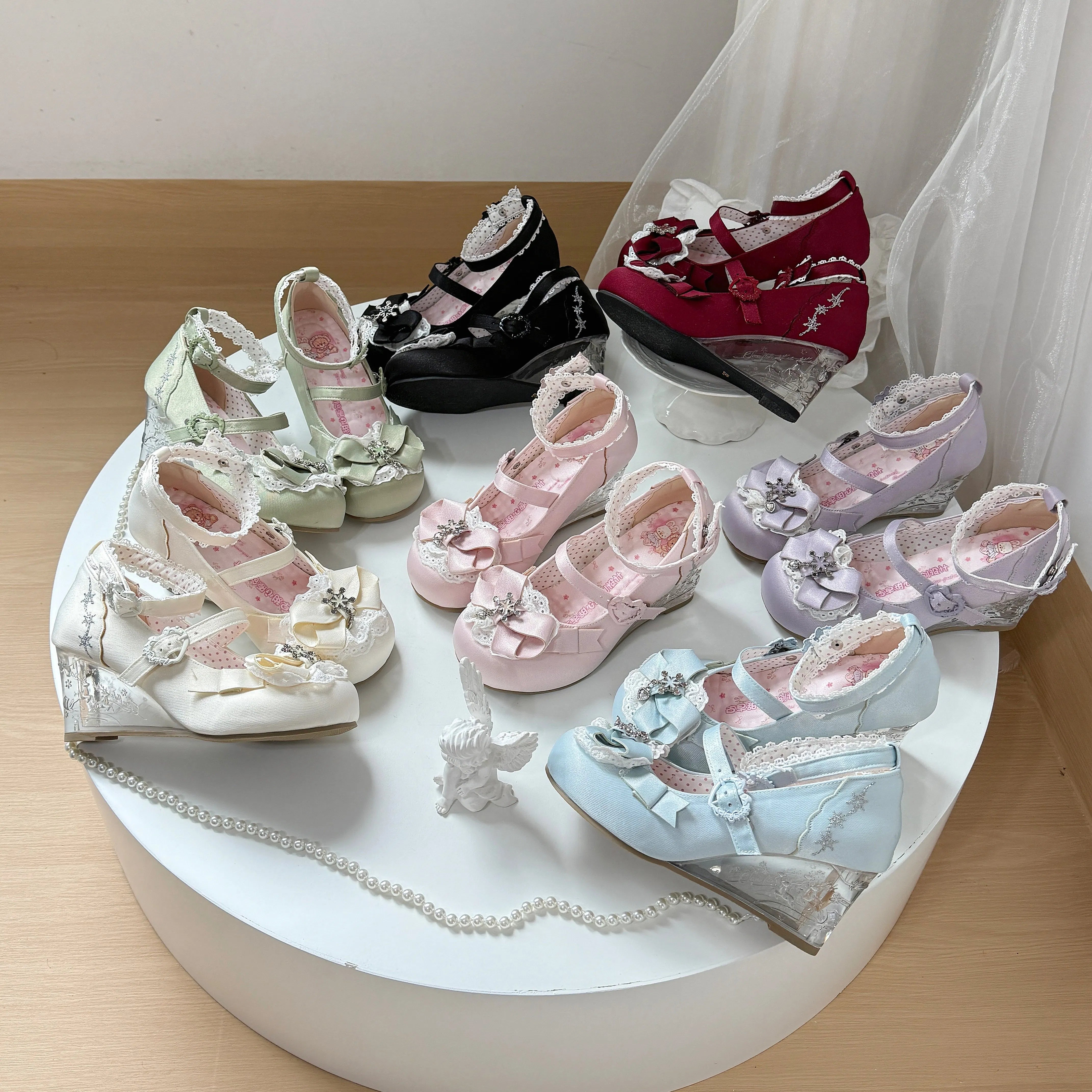 Full reservation round toe [Snow Gift] ancient sweetheart original wedge heel embossed elegant special-shaped heel lolita shoes