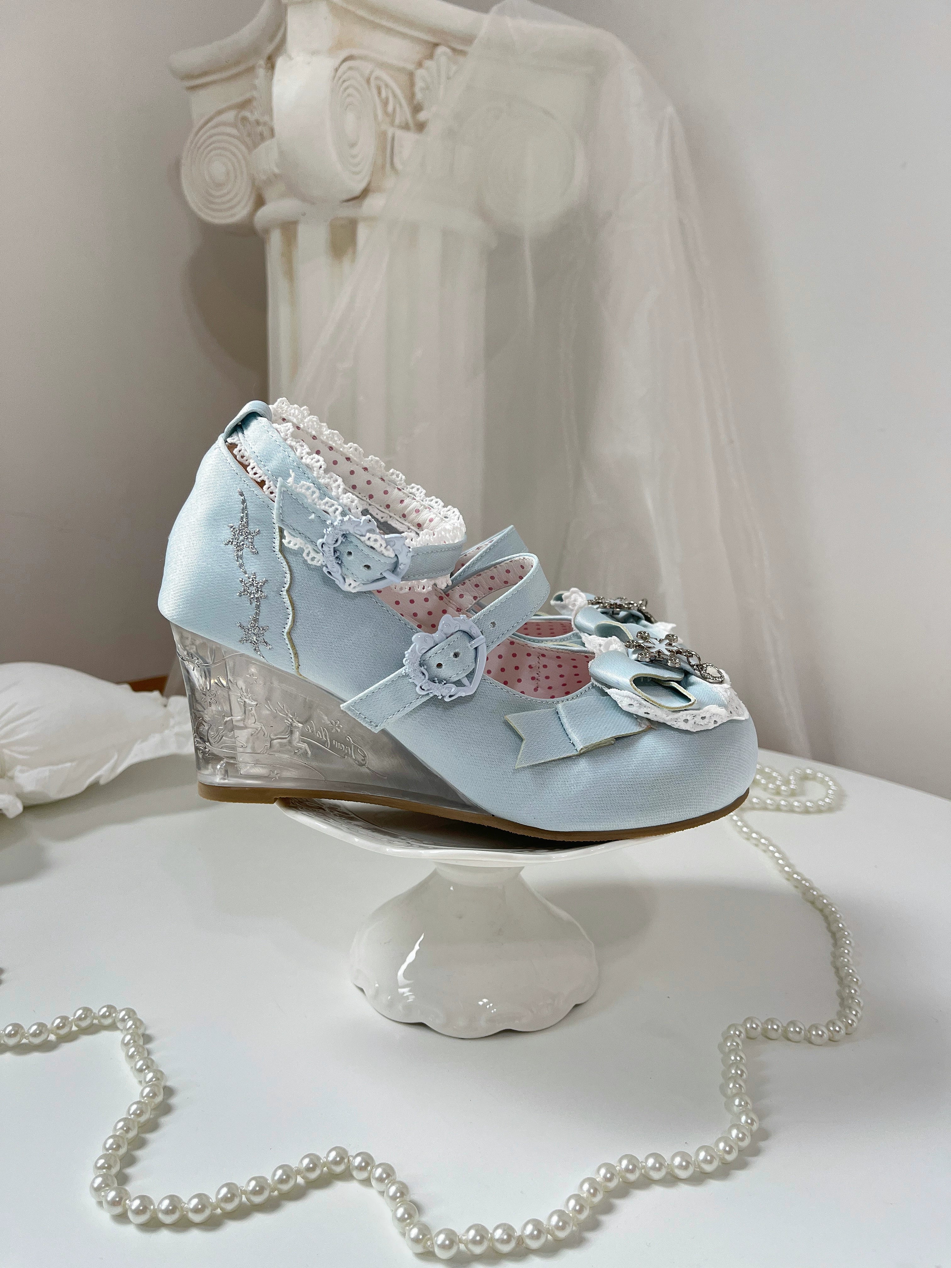Full reservation round toe [Snow Gift] ancient sweetheart original wedge heel embossed elegant special-shaped heel lolita shoes