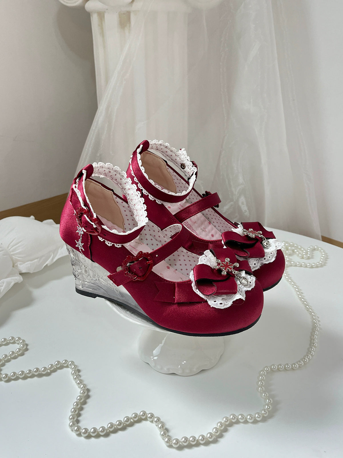 Full reservation round toe [Snow Gift] ancient sweetheart original wedge heel embossed elegant special-shaped heel lolita shoes