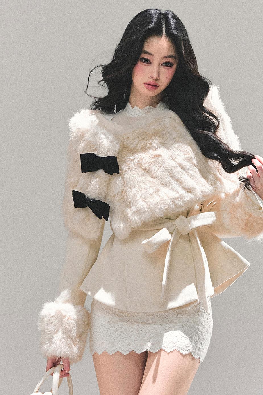 Girly Fashion Winter Faux Fur Trimmed Christmas Cloak Set LE1176 - LolitaEraOuterwearSGirly Fashion Winter Faux Fur Trimmed Christmas Cloak Set LE1176