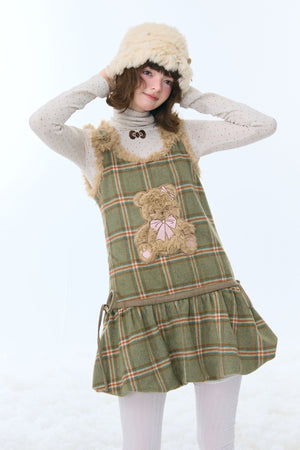 Green Plaid Vest Dress with Fluffy Bear Pockets LE1156 - LolitaEraGreenSGreen Plaid Vest Dress with Fluffy Bear Pockets LE1156