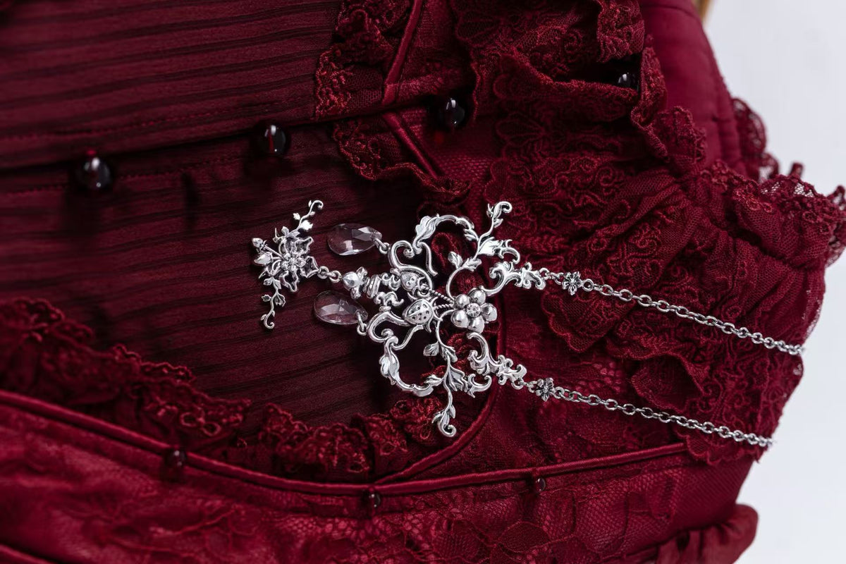 Hunting Strawberry Gothic Sweet Lolita Accessories Set - LolitaEra