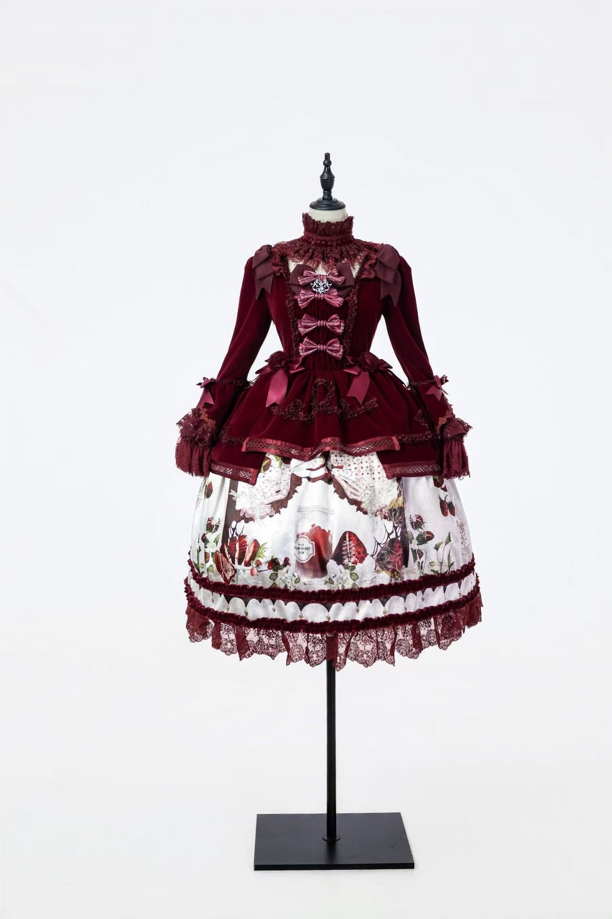 Hunting Strawberry Velvet Gothic Sweet Lolita Dress SK & Jacket Set - LolitaEra