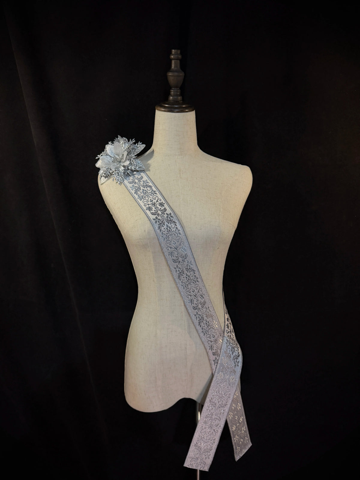 In Stock Lolita Court Prince Cape Sash Vintage Gothic Royal Knight Costume Set