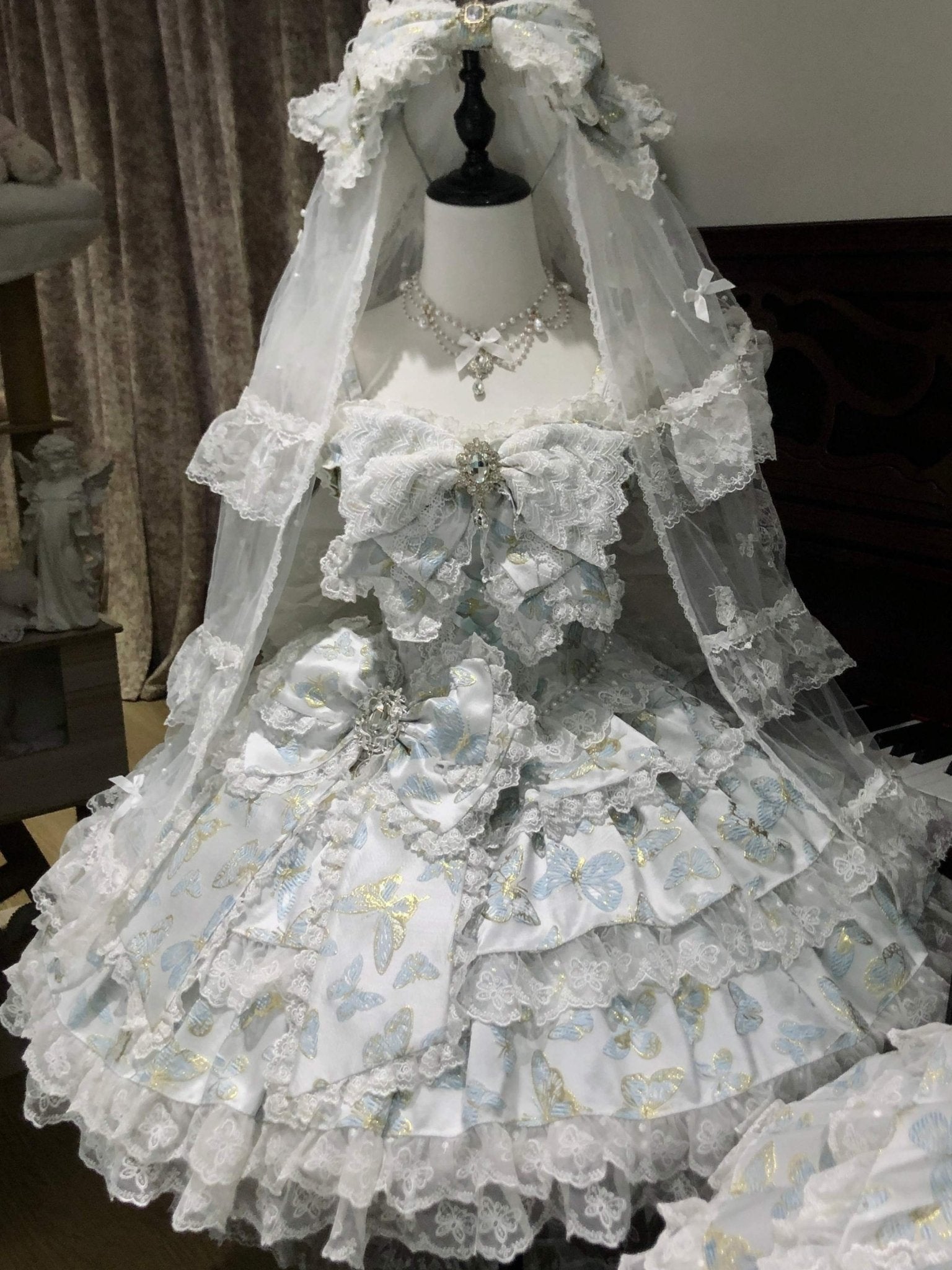 [Limited Edition: May 25 ] Moonlight Coronation Gorgeous Lolita JSK - LolitaEraDress Only=Includes Bust Bow + Waist BowWhiteXS[Limited Edition: May 25 ] Moonlight Coronation Gorgeous Lolita JSK