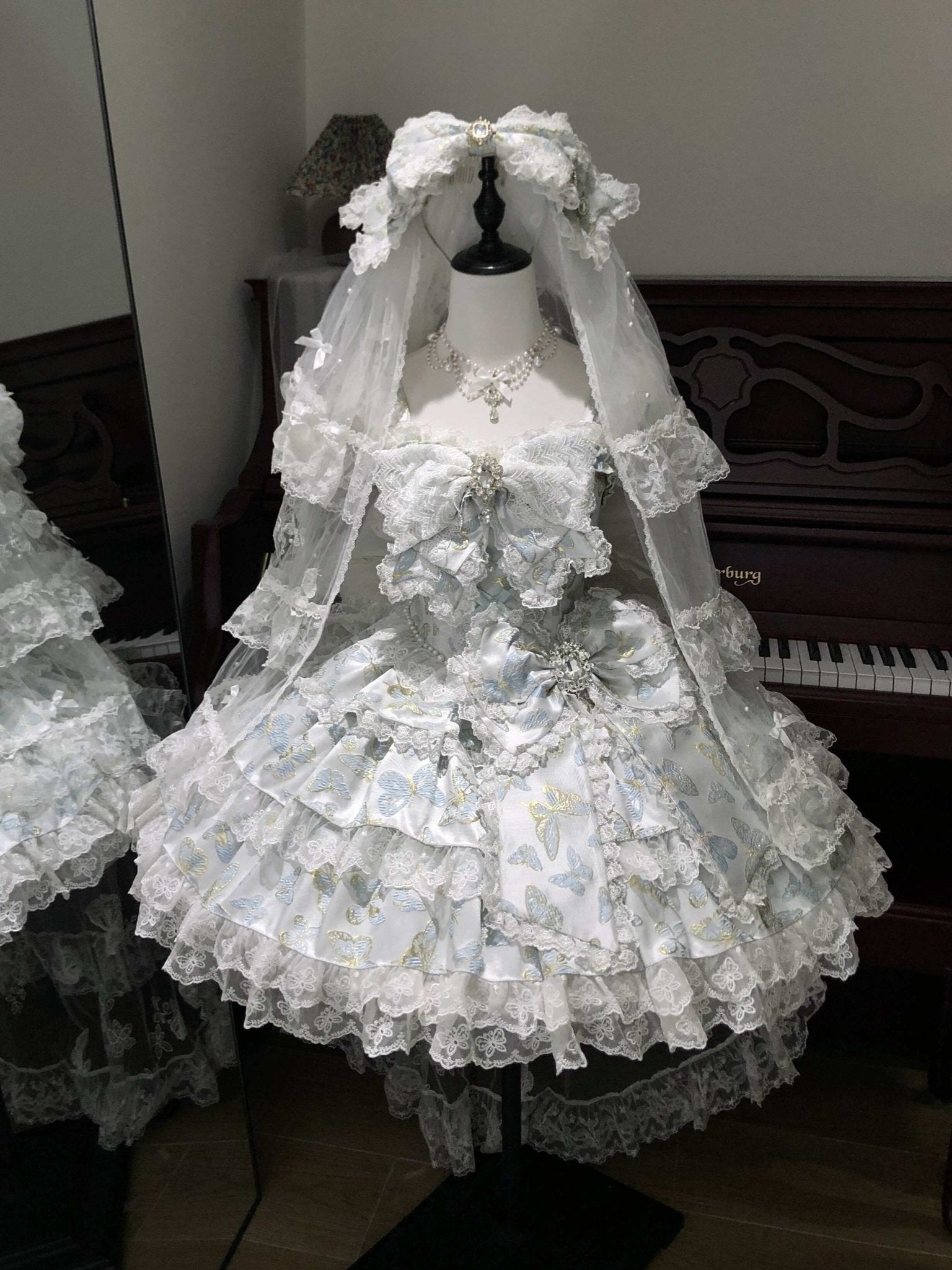 [Limited Edition: May 25 ] Moonlight Coronation Gorgeous Lolita JSK - LolitaEraFull Set= Dress Only + KC + Bridal Veil + Necklace + Back Train + Large Back BowBlueXS[Limited Edition: May 25 ] Moonlight Coronation Gorgeous Lolita JSK