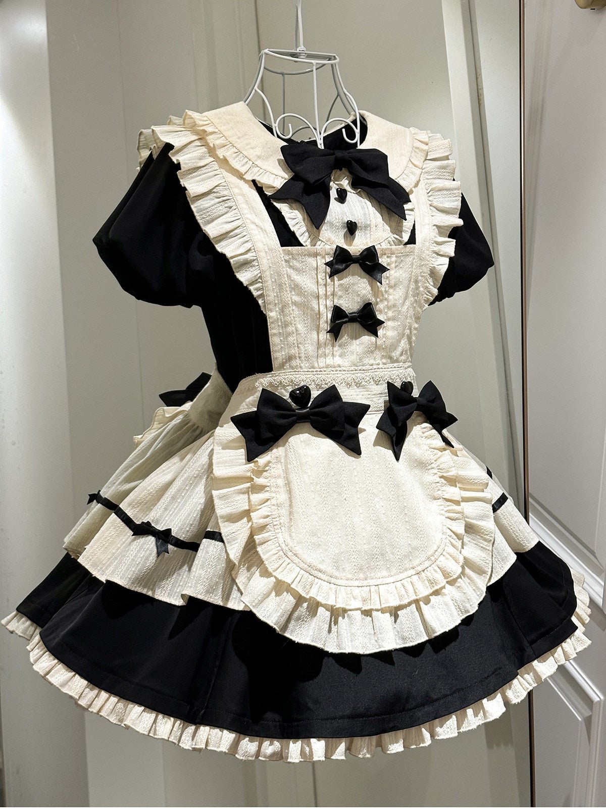 Little Maid Berry Maid Style Lolita Dress - LolitaEraShort OP + AproShort OP + Apron + Detachable Sleeves + HeadbandSBlackLittle Maid Berry Maid Style Lolita Dress
