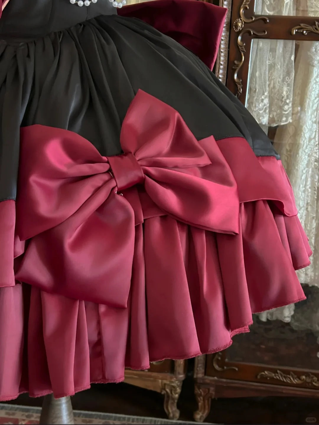 Treasure Chest Rose Lolita Red Dress