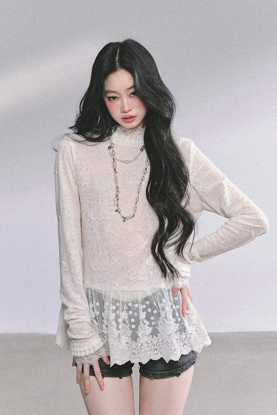 Mock Neck Hollow - out Long Sleeve Lightweight Top LE1172 - LolitaEraTopSMock Neck Hollow - out Long Sleeve Lightweight Top LE1172