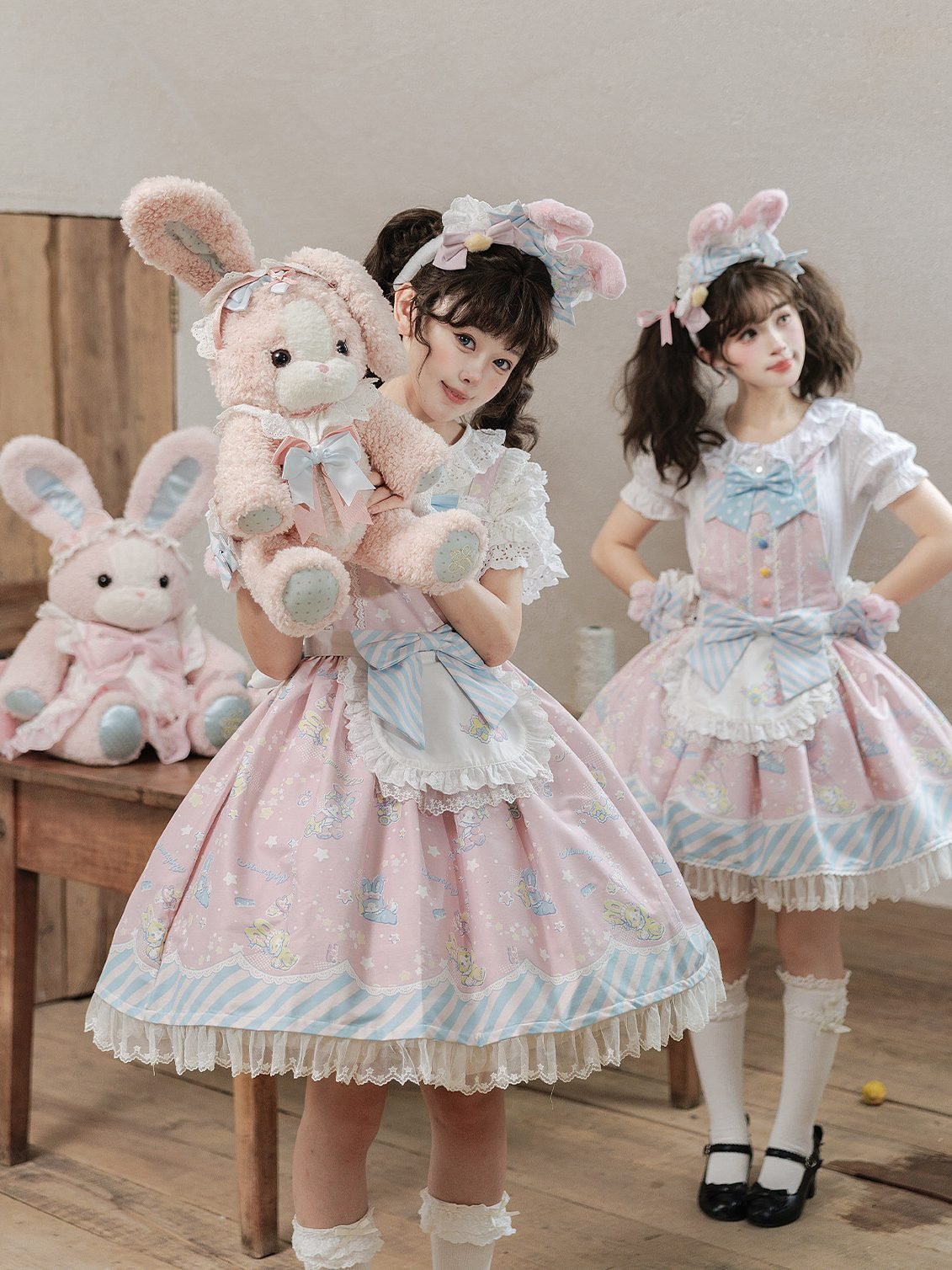 MOMO Co - branded Star Gummy Kawaii Pink Lolita Dress - LolitaEraPink JSK+ApronSMOMO Co - branded Star Gummy Kawaii Pink Lolita Dress