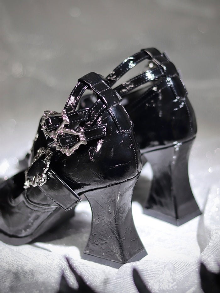 Night Visit Gothic Pointed Toe High Heels - LolitaEraCracked Black 8.5cm34Night Visit Gothic Pointed Toe High Heels