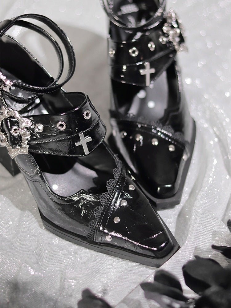 Night Visit Gothic Pointed Toe High Heels - LolitaEraCracked Black 8.5cm34Night Visit Gothic Pointed Toe High Heels