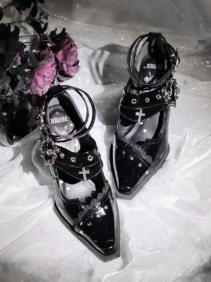 Night Visit Gothic Pointed Toe High Heels - LolitaEraCracked Black 8.5cm34Night Visit Gothic Pointed Toe High Heels