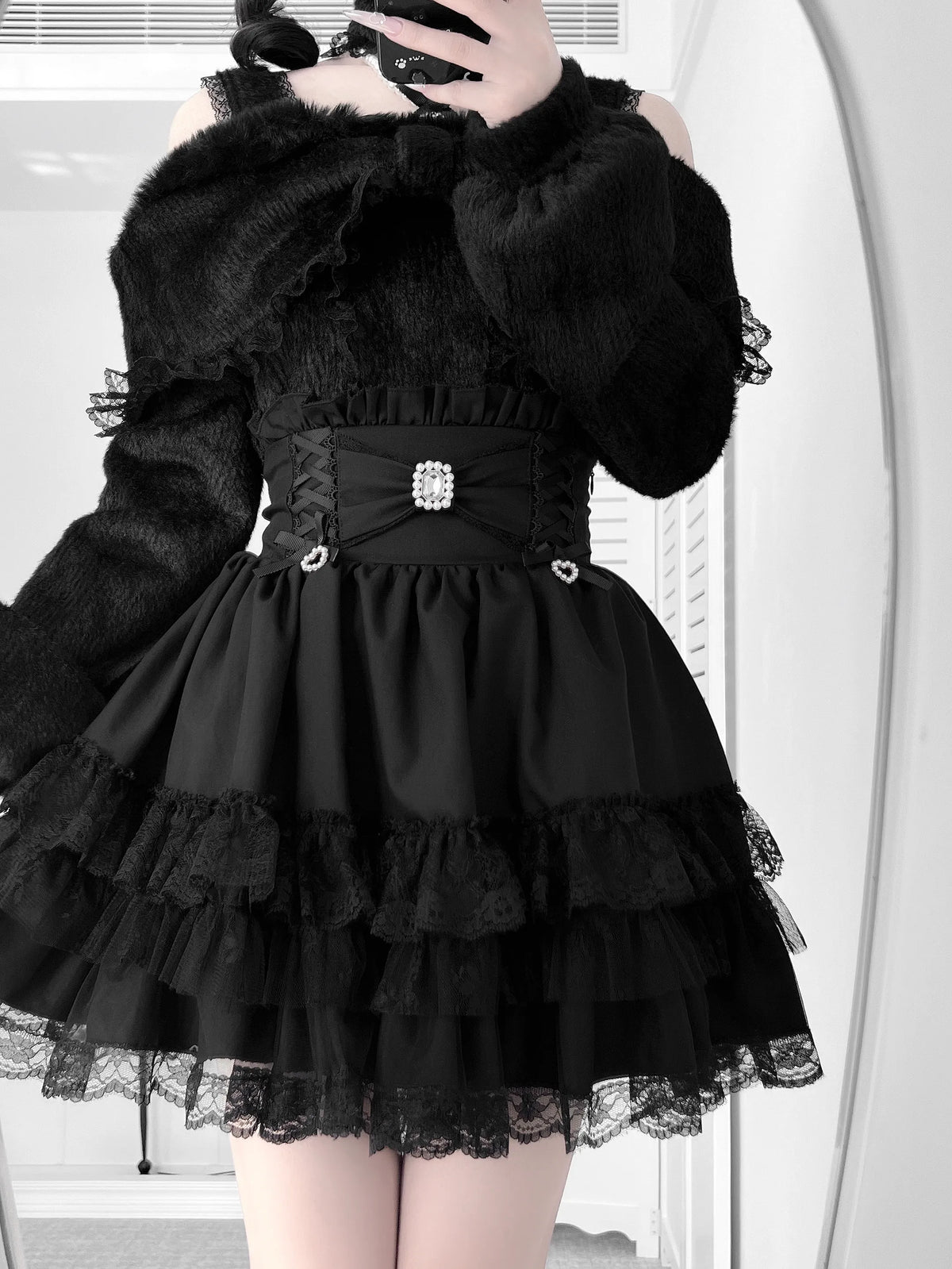 Genuine design lace Japanese skirt with bow