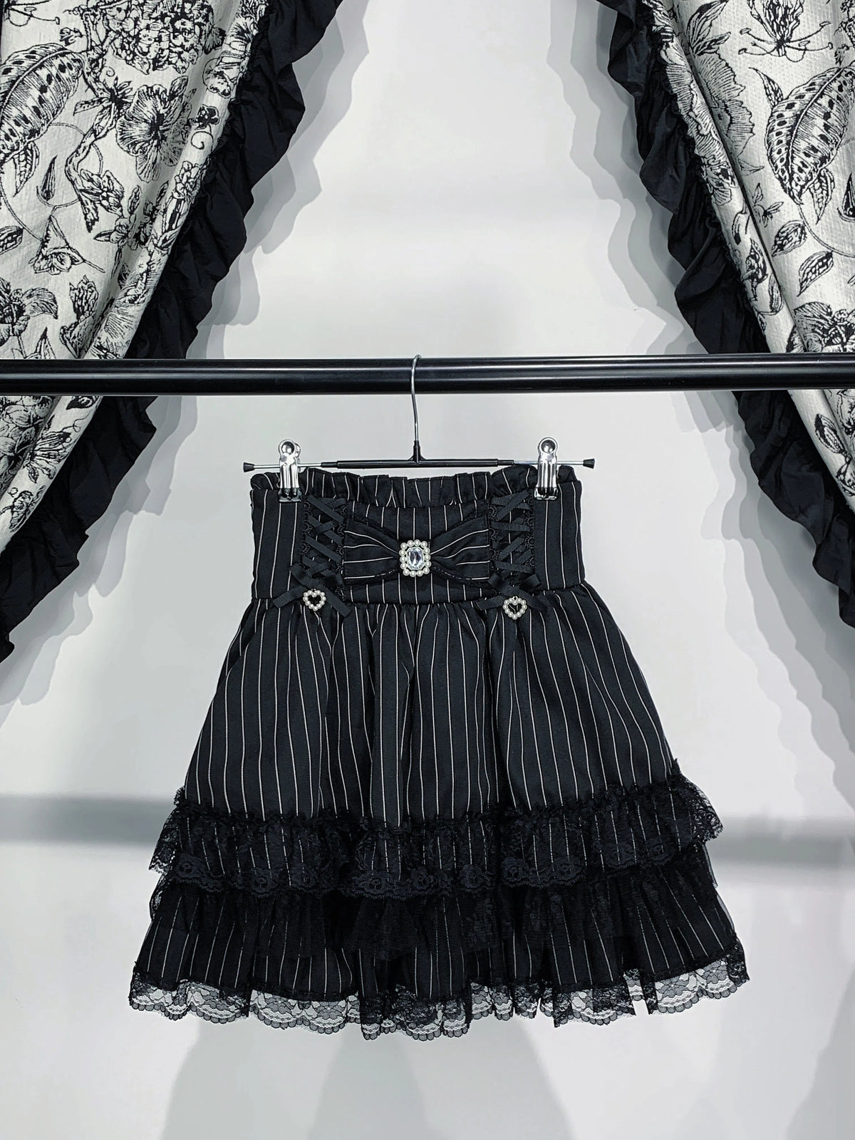 Genuine design lace Japanese skirt with bow