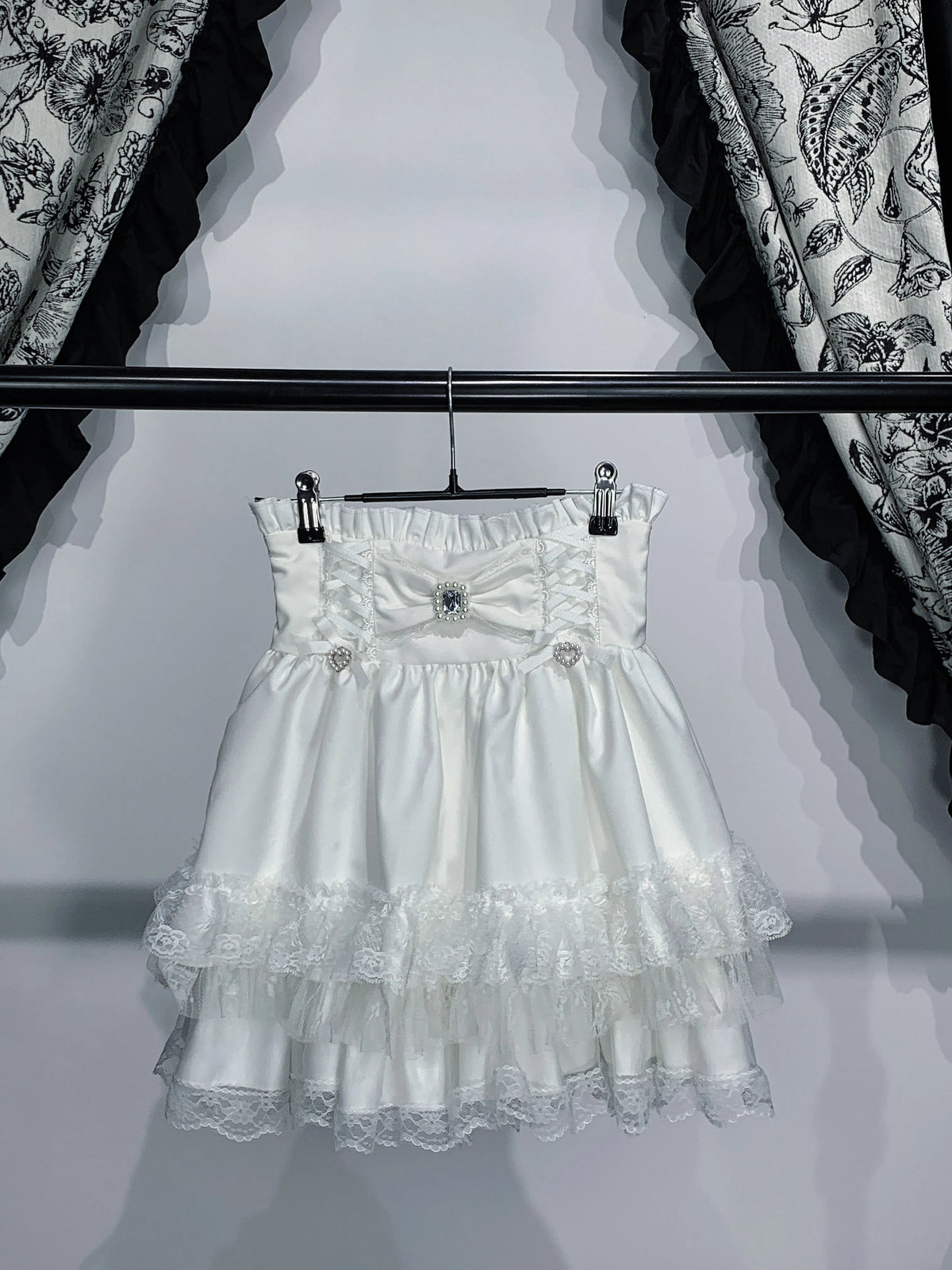 Genuine design lace Japanese skirt with bow
