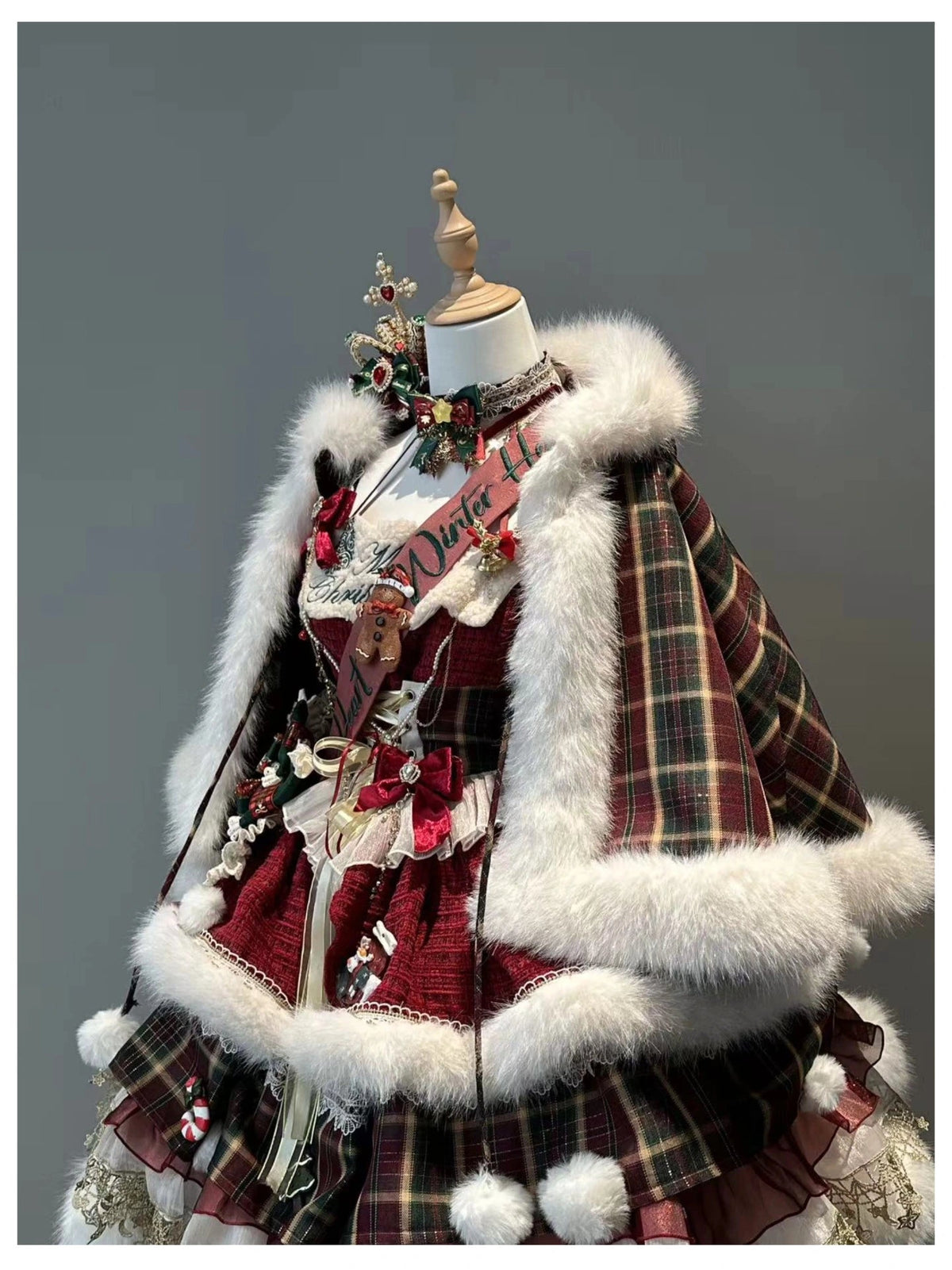Passionate Snow Night Christmas Style Lolita Dress & Cape Set - LolitaEra