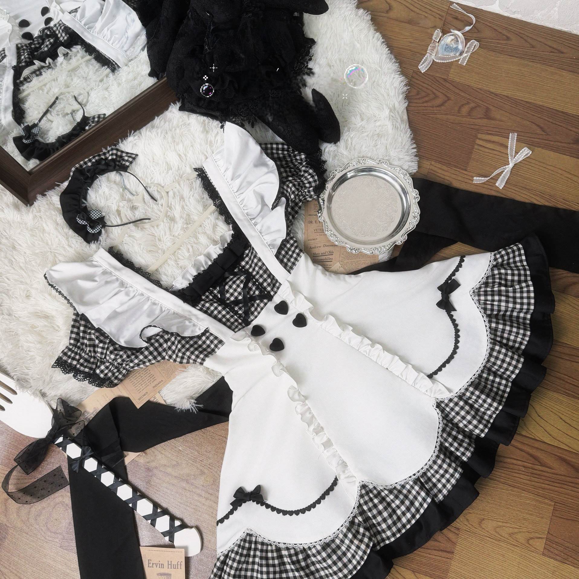 PomPom Bubble Cute Maid Style Lolita Dress - LolitaEraBlack OPSPomPom Bubble Cute Maid Style Lolita Dress