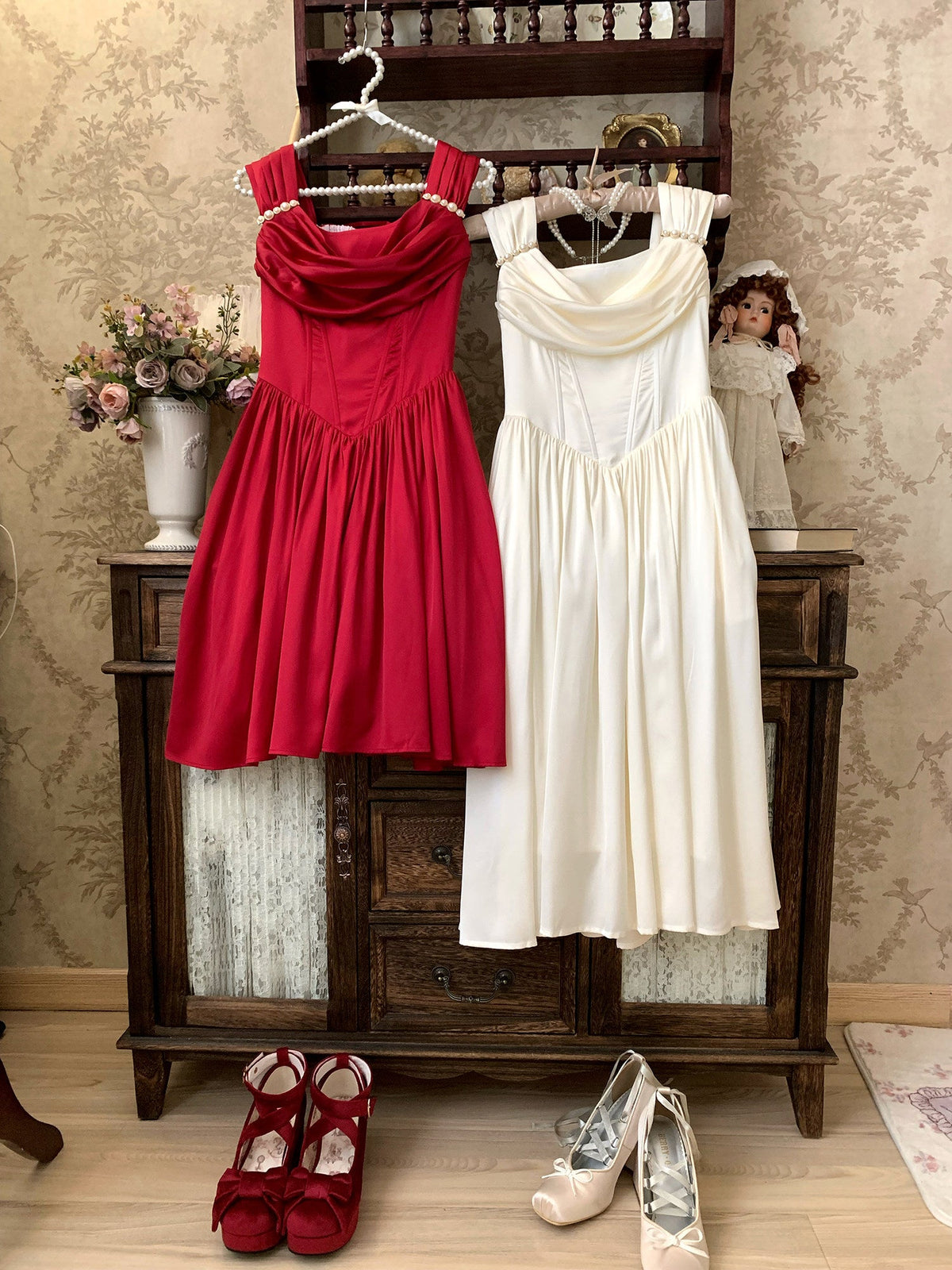 Rose Corridor Lolita Satin Light Gown Dress - LolitaEra