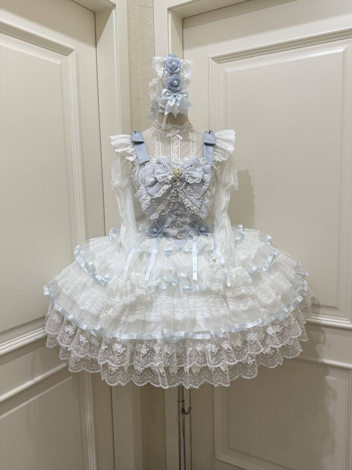 Rose Feather Spin Ballet Sweet Lolita JSK 1337 - LolitaEraBlueSRose Feather Spin Ballet Sweet Lolita JSK 1337