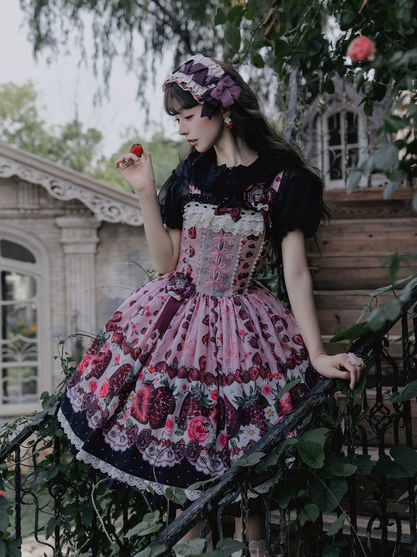 Rotten Berry Fairy Tale Strawberry Print Sweet Gothic Lolita JSK Dress - LolitaEra