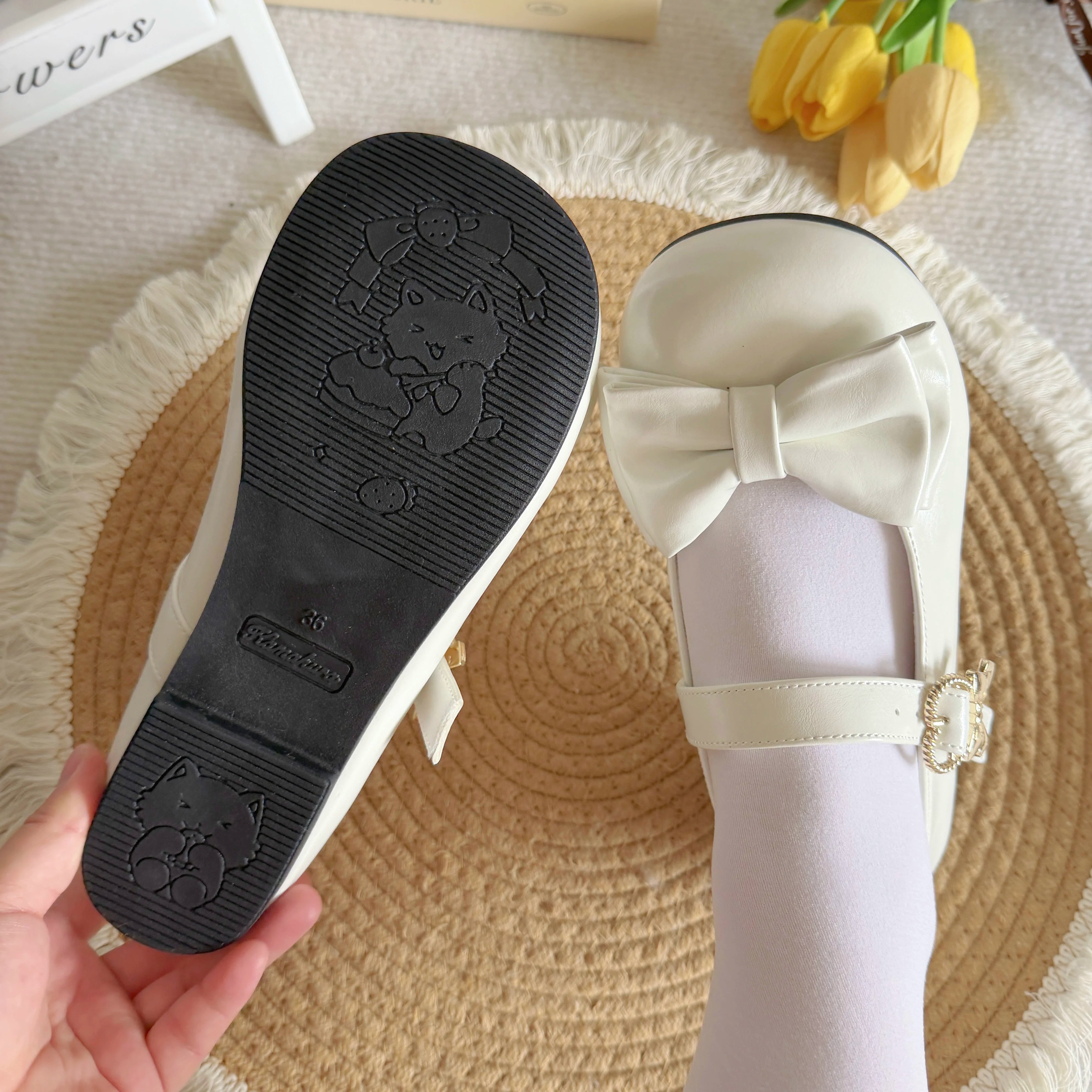 Moon Rabbit Baby Small Round Treasure Kamakura High School Classic Retro Round Toe Lolita Mary Jane Shoes Hugging Bear Flat Shoes 1