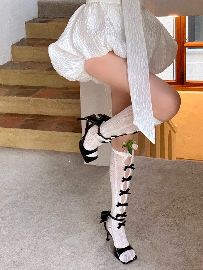 Sweet Retro Bow Accented Socks - LolitaEra