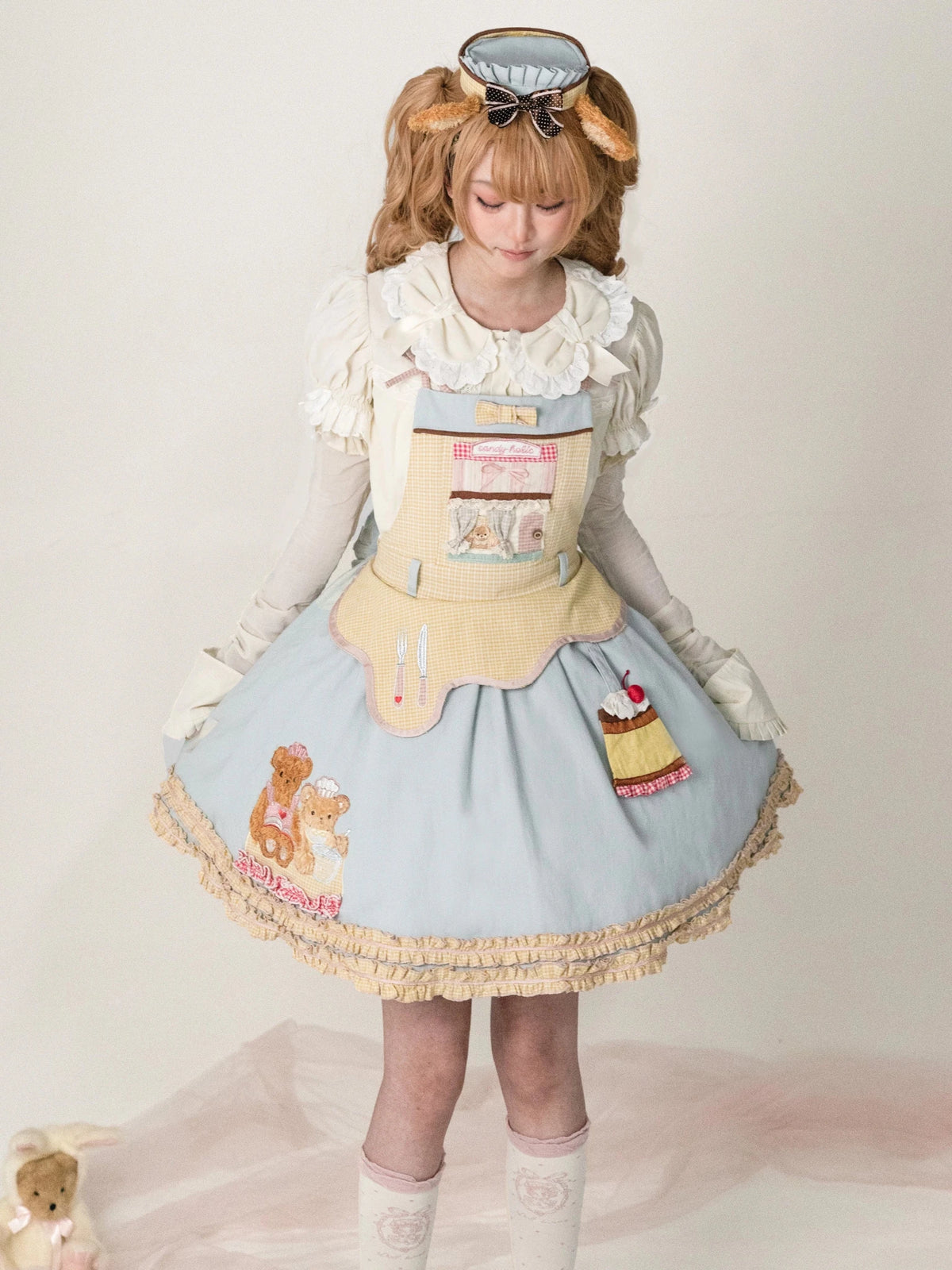 Teddy Bear Bakery Embroidered Cake Applique Sweet Lolita Suspender Skirt Set - LolitaEra