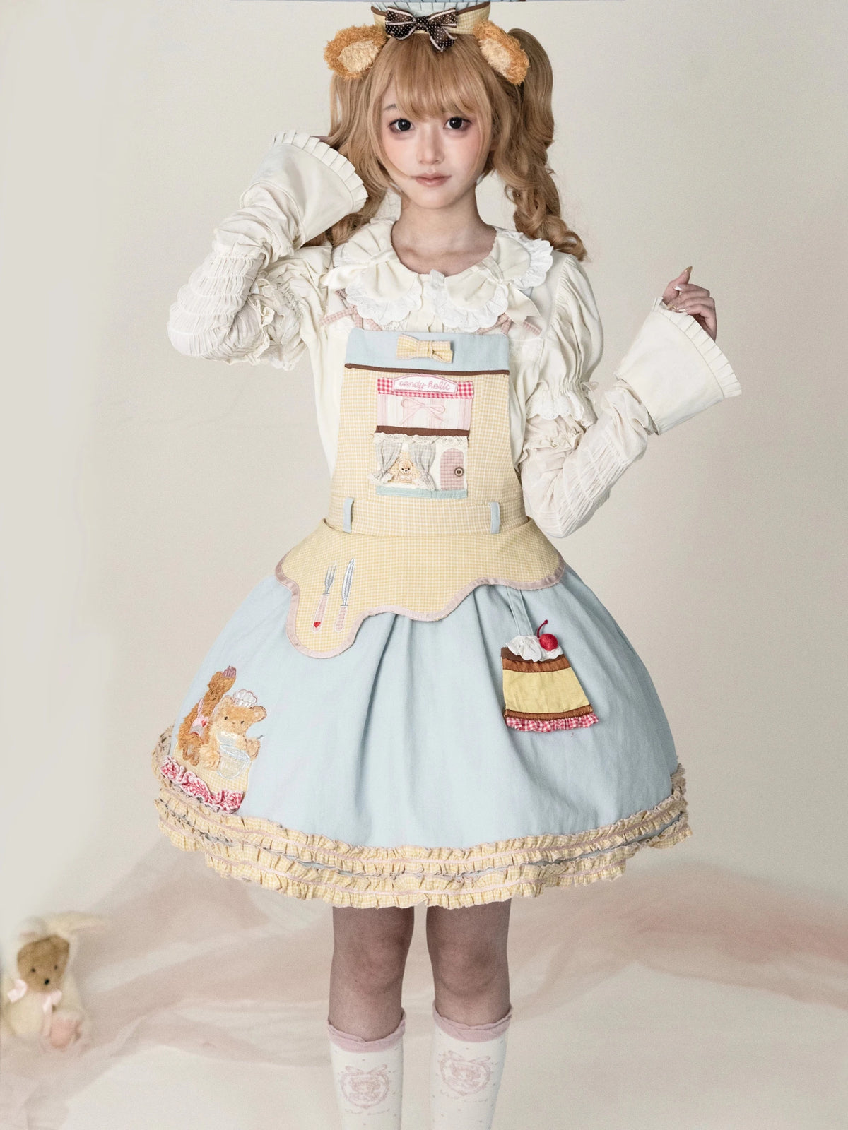 Teddy Bear Bakery Embroidered Cake Applique Sweet Lolita Suspender Skirt Set - LolitaEra
