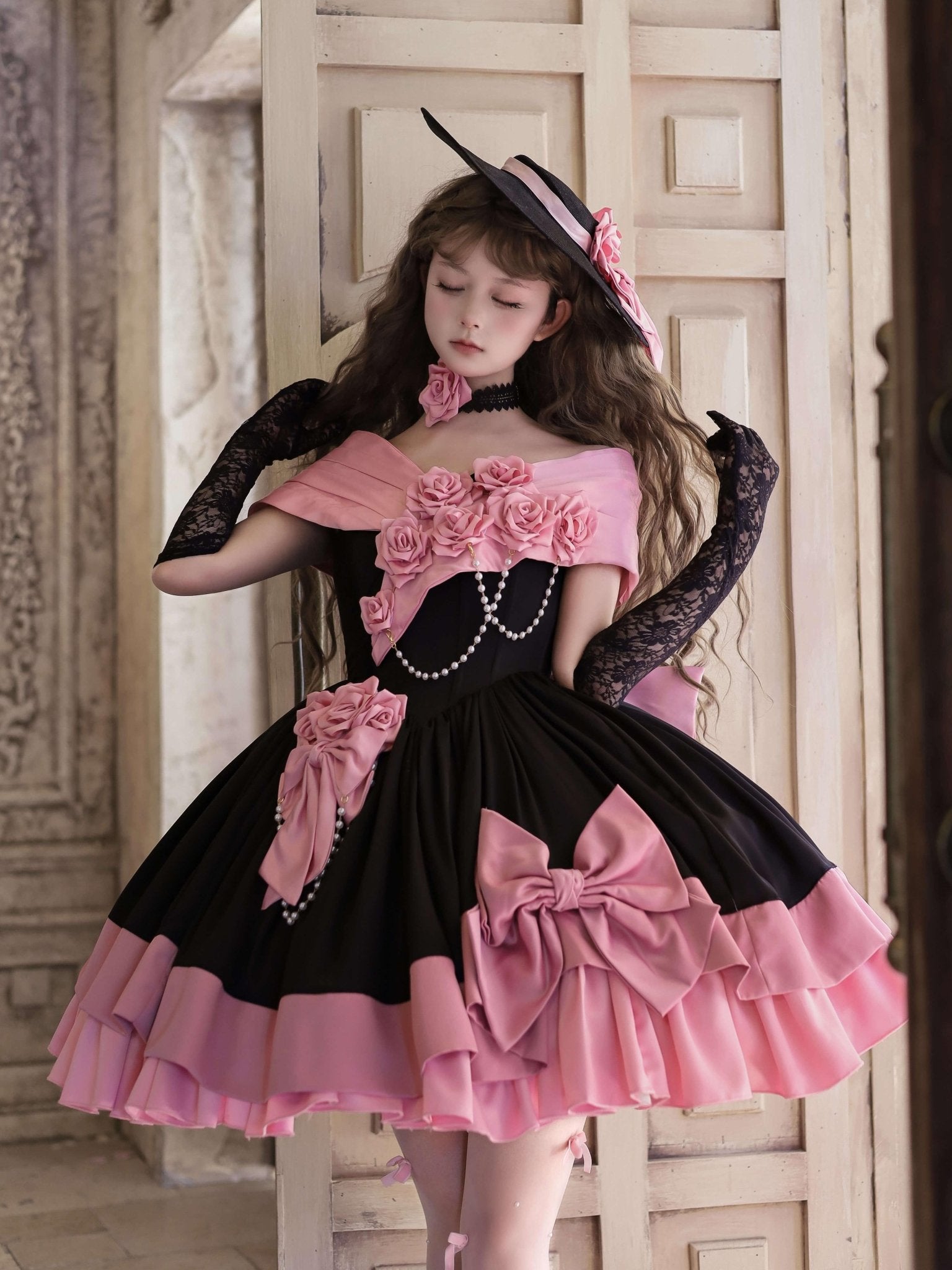 Treasure Chest Rose Lolita Black & Pink Dress - LolitaEraSetSTreasure Chest Rose Lolita Black & Pink Dress