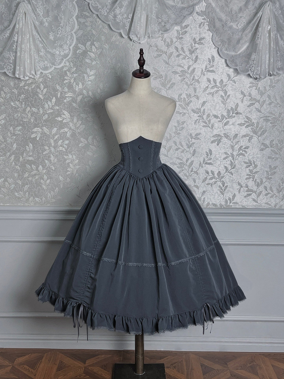 Victoria Duke Gray Classic Lolita Full Set - LolitaEra